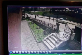 Otomobiliyle taklalar attı