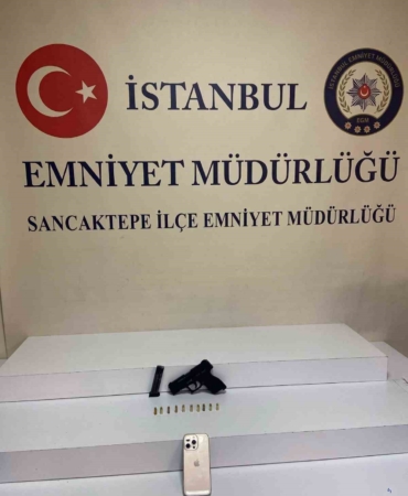 Satıcı kılığına giren polis gaspçıyı suçüstü yakaladı
