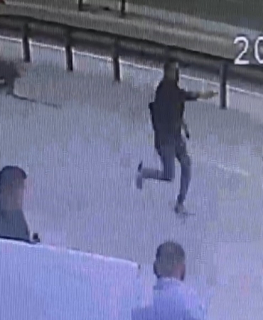 Husumetlisinin dükkanına ateş açtı