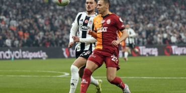 Trendyol Süper Lig: Beşiktaş: 1 - Galatasaray: 1 (İlk yarı)