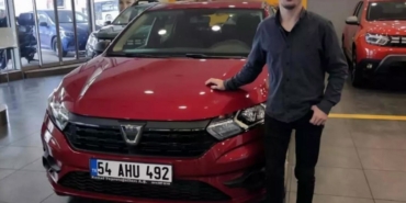 Tarlaya çektiği otomobilde kendini ateşe vermişti: Gençten acı haber geldi