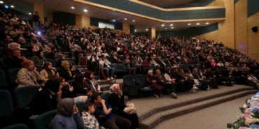 Sakaryalı sanat dostları Hayati İnanç’la buluştu