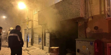 Zeytinburnu’nda kılıf imalathanesinde yangın