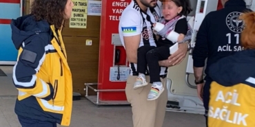 Balkondan düşen çocuk ağır yaralandı