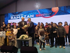 Prof. Dr. Mustafa Karataş, Ümraniyeliler ile Ramazan etkinliğinde buluştu