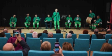 Temizlik işçileri bu kez kulakların pasını temizledi