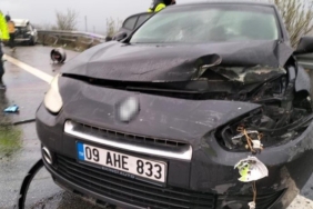 Susurluk’ta zincirleme kaza: 2 ölü, 4 yaralı
