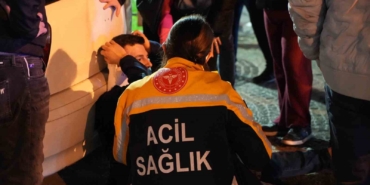 Edirne’de otomobilin yayalara çarpma anı kamerada: 3 yaralı