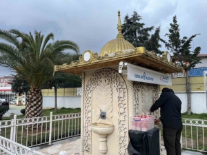 Esenler’de iftar çeşmeleri Ramazan boyunca hizmet veriyor