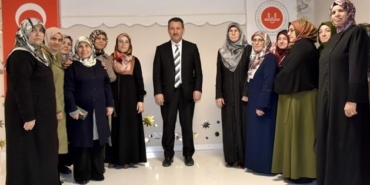 TDV gönüllüleri ve Kur’an Kursu öğreticileri iftarda buluştu