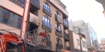 Esenyurt’ta çıkan yangında can pazarı yaşandı