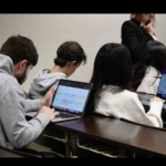 Bahçeşehir Üniversitesi’nde yapay zeka destekli chatbotlarla "Bilişim Girişimciliği" dersi