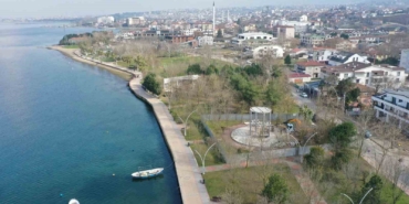 Başiskele’ye manzaralı kitap kafe