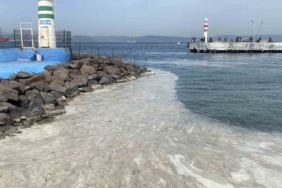 Çanakkale Boğazı’nda müsilaj etkisini gösteriyor
