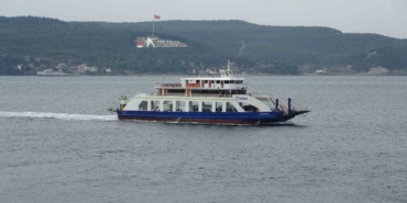 Gökçeada ve Bozcaada’ya yarınki feribot seferlerine fırtına engeli