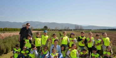 Minik öğrenciler BAÇEM’de bitkilerle tanıştı