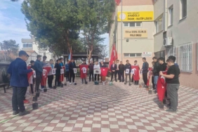 Çanakkale Zaferi ve Şehitler haftasında gül fidanları toprakla buluştu