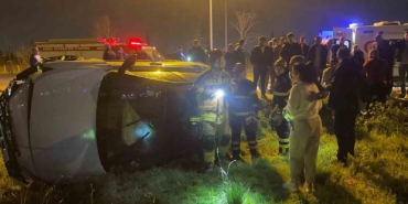 Bursa’da otomobil takla attı: 2 yaralı