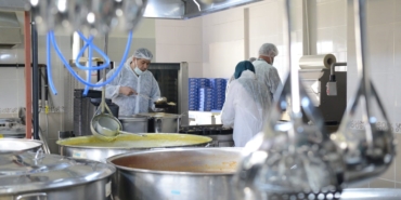 Yıldırım’da gönüller de sofralar da bir