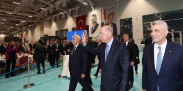 Cumhurbaşkanı Erdoğan’dan esnafa müjde: "Hazine’den yüzde 50 sübvansiyonlu esnaf ve sanatkar kredi limitini 1 milyon liraya yükseltiyoruz"