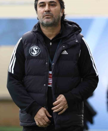 Sebahattin Tekin: "Türk futbolunun kurtuluşu ekonomik başarının hedeflenmesiyle mümkün olacak"