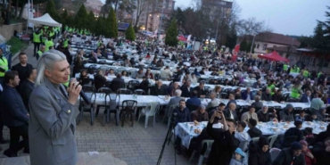 4 bin kişi aynı sofrada iftar açtı