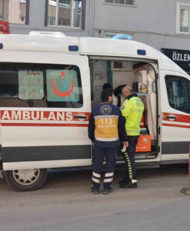 Motosiklet sürücüsü kazada yaralandı