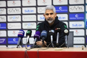 İsmet Taşdemir: "Takımımın ikinci yarıdaki gösterdiği mücadeleden memnunum"