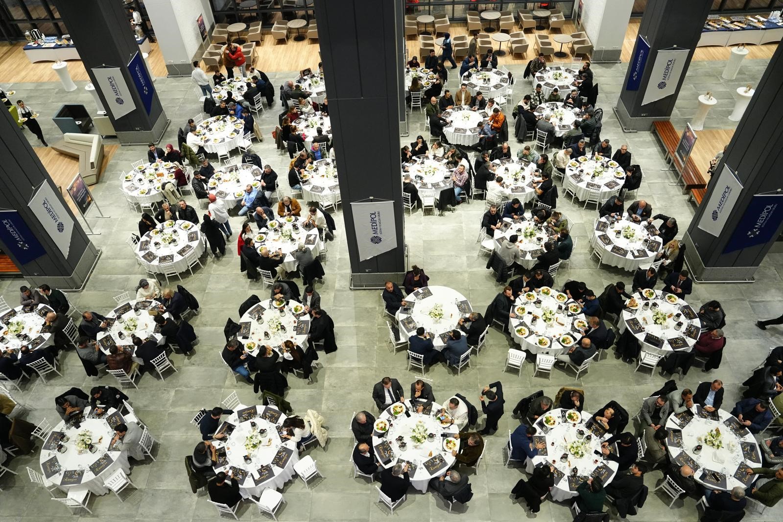 Medya mensupları sahur programında bir araya geldi