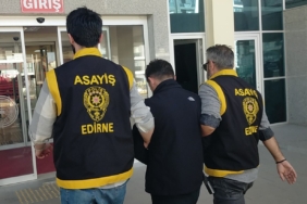 Elini kesen hırsızı kan izleri ele verdi
