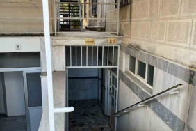 Cami tuvaletinde silahla vurulmuş halde bulundu