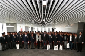 Gazilere milli bayram kıyafeti hediye edildi