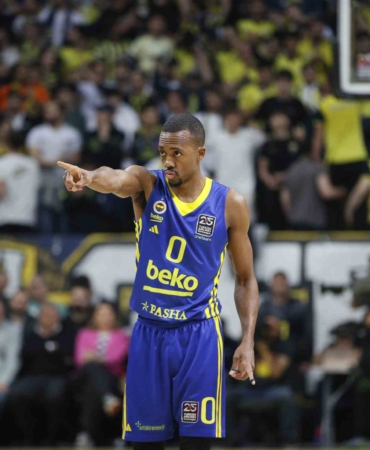 Fenerbahçe’de Errick McCollum sakatlandı