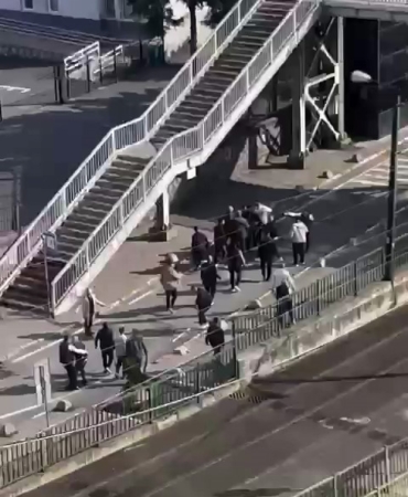 Zeytinburnu’nda husumetli iki grup arasında kavga: 7 yaralı