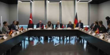 Almanya’nın Federal Sağlık Bakanlığı sağlıkta iş birliği için İstinye Üniversitesi’ni ziyaret etti