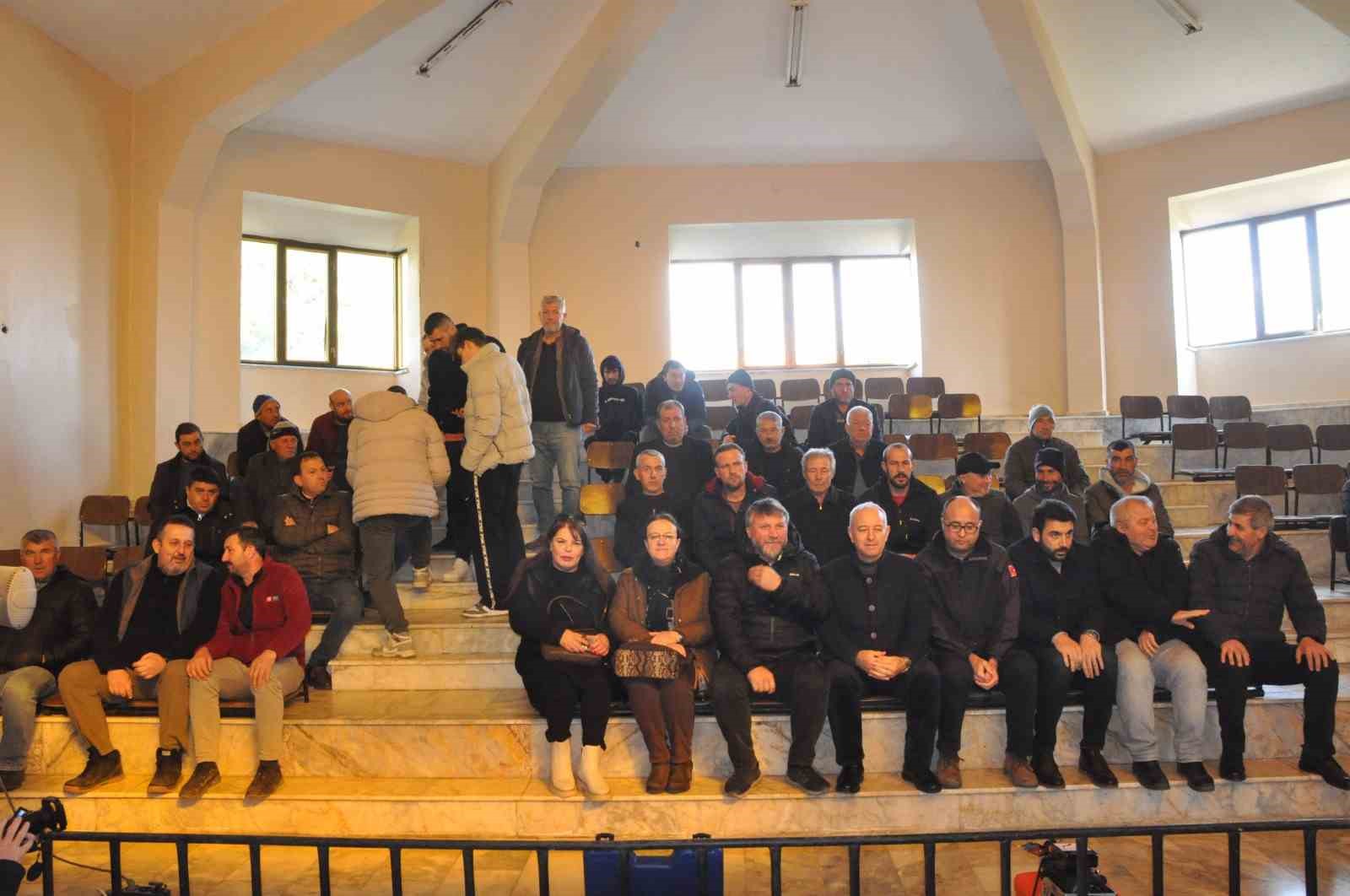 Yetiştiricilere uygulamalı "Koyun Kırkım" eğitimi