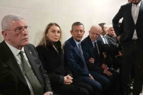 CHP Lideri Özgür Özel, Çağlayan’daki İstanbul Adalet Sarayı’na geldi