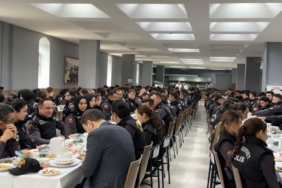 İstanbul Valisi Gül, Çevik Kuvvet Şube Müdürlüğünü ziyaret etti