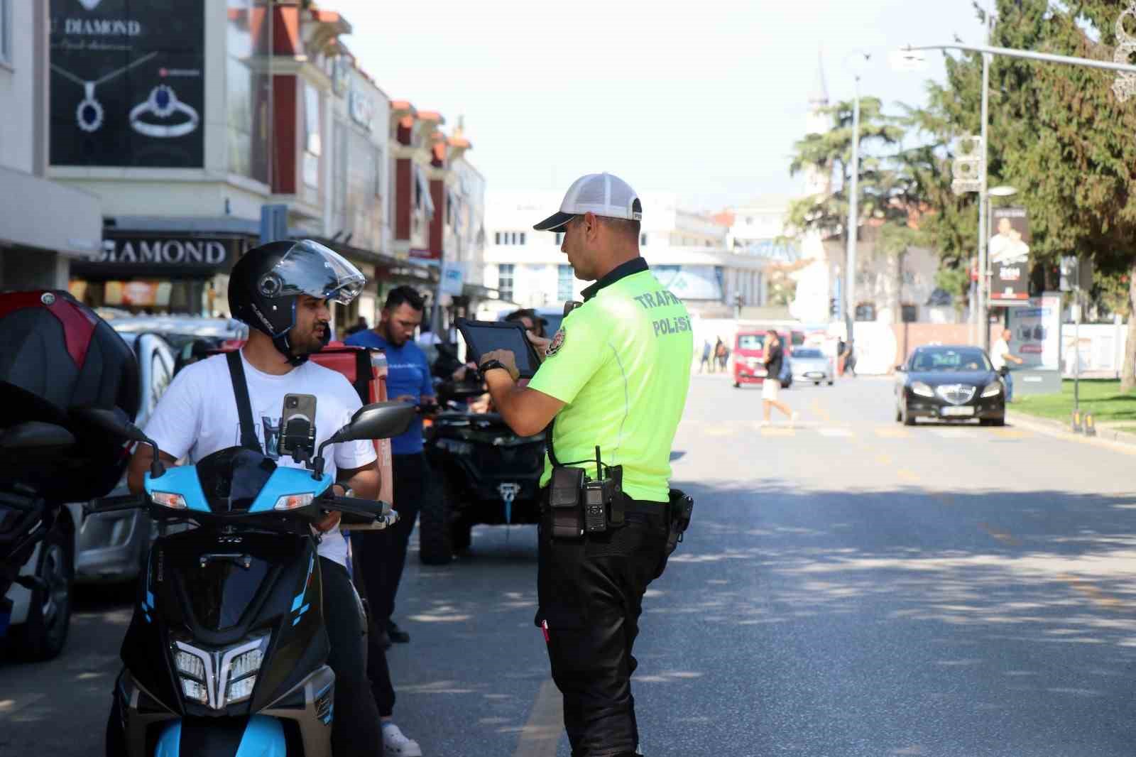 Sakarya’da 9 günlük tatilde 3 bin 802 polis ve jandarma görev yapacak