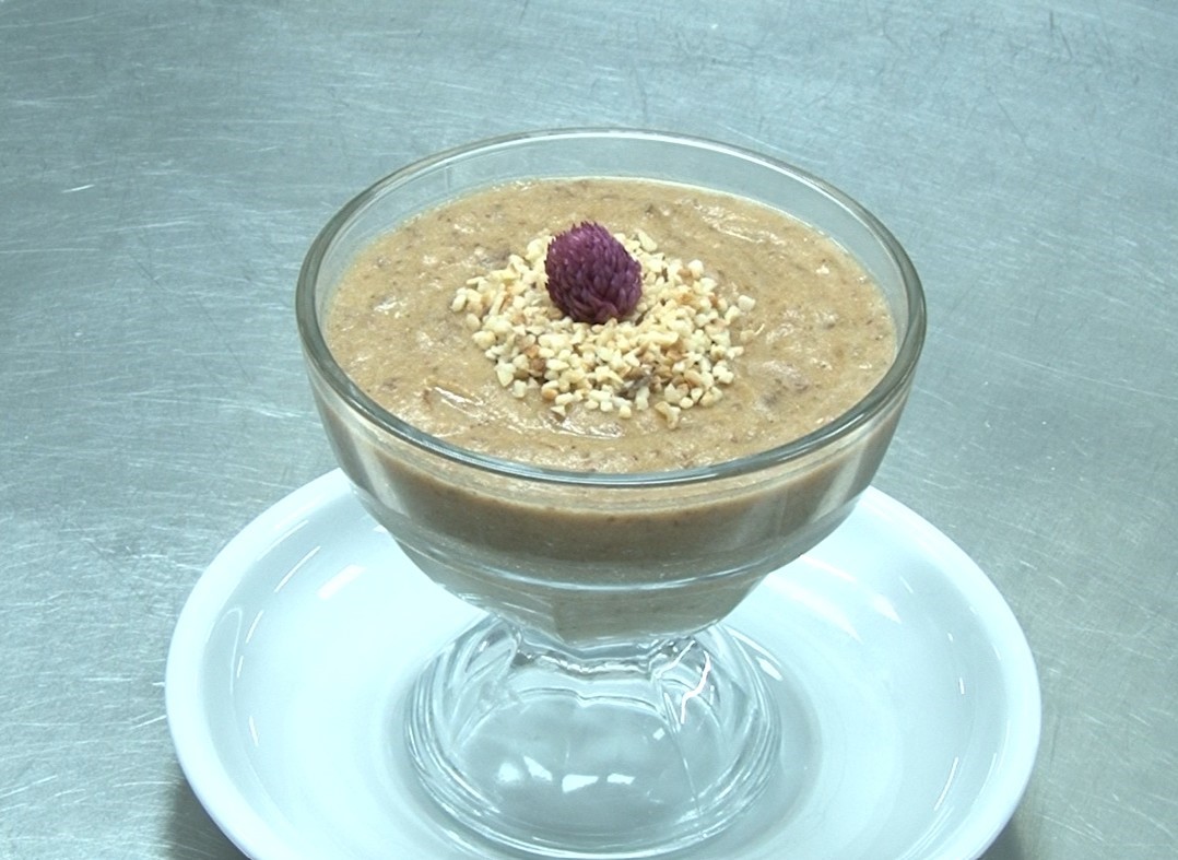 Şeflerden Ramazan’a özel ’şeker ilavesiz hurmalı muhallebi’ tarifi