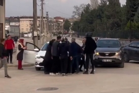 İftar saati sürücüler birbirine girdi