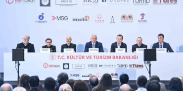 Bakan Ersoy: "Müzik meslek birliklerinin telif geliri 2 milyar TL’yi aşmış durumda"