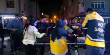 Evrakları eksik olan otomobil kural ihlali yaptı, motosikletle çarpıştı