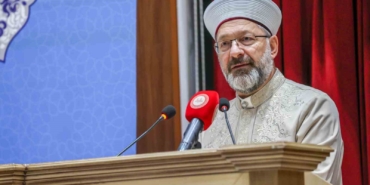 Diyanet İşleri Başkanı Erbaş: "Güzel ahlak, gencin süsüdür"