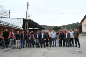 Başkan Tayır, belediye personeliyle bayramlaştı