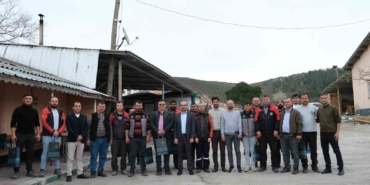 Başkan Tayır, belediye personeliyle bayramlaştı