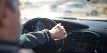 Kalp krizi direksiyonda yakaladı: İki ayrı kaza, iki can kaybı