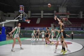 Şampiyon Gürespor, namağlup serisini sürdürdü