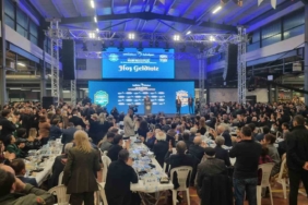 Özgür Özel Beylikdüzü’nde iftar programına katıldı