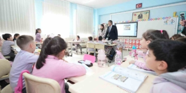 Milli Eğitim Bakanı Yusuf Tekin’den sürpriz ziyaret